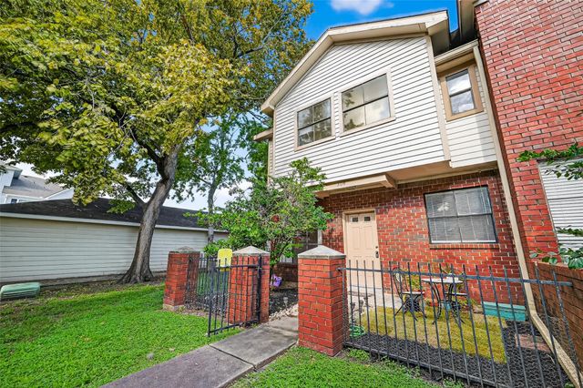 1103 Dulles Avenue 304, Stafford, TX 77477