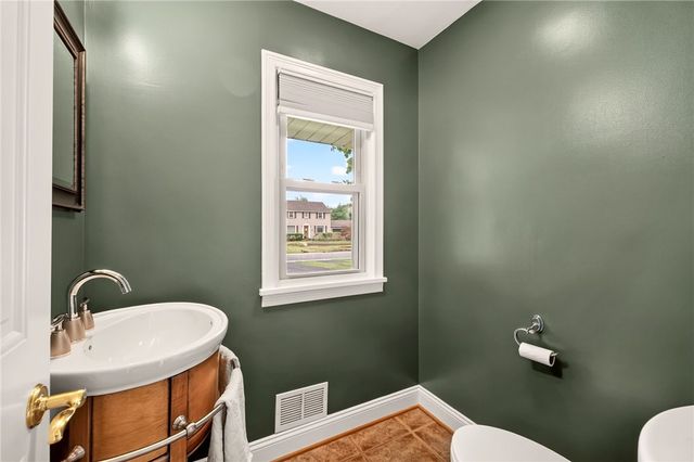 40 Evandale Road, Brighton, NY 14618