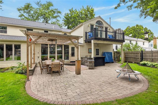 40 Evandale Road, Brighton, NY 14618