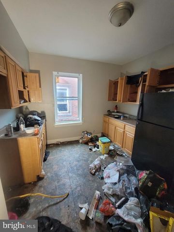819 N 41ST, Philadelphia, PA 19104