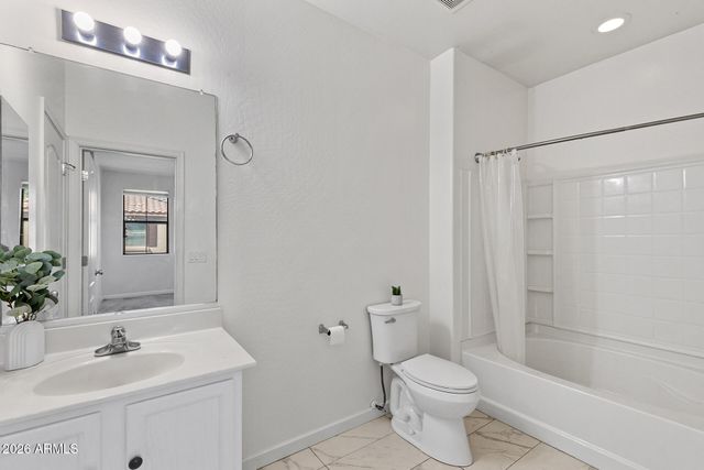 8189 W GROOM CREEK Road, Phoenix, AZ 85043