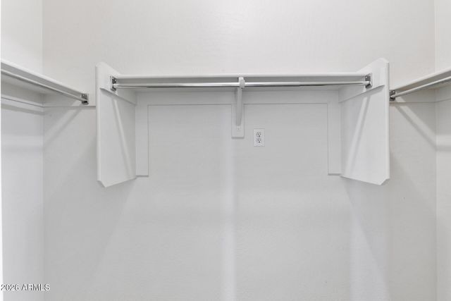 8189 W GROOM CREEK Road, Phoenix, AZ 85043