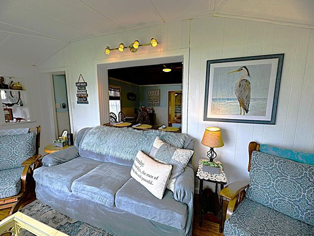 118 Capital Hill Drive, Shoreham, VT 05491