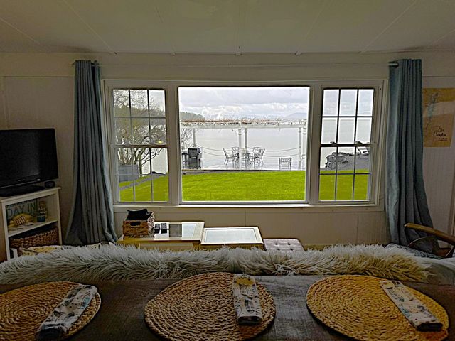 118 Capital Hill Drive, Shoreham, VT 05491