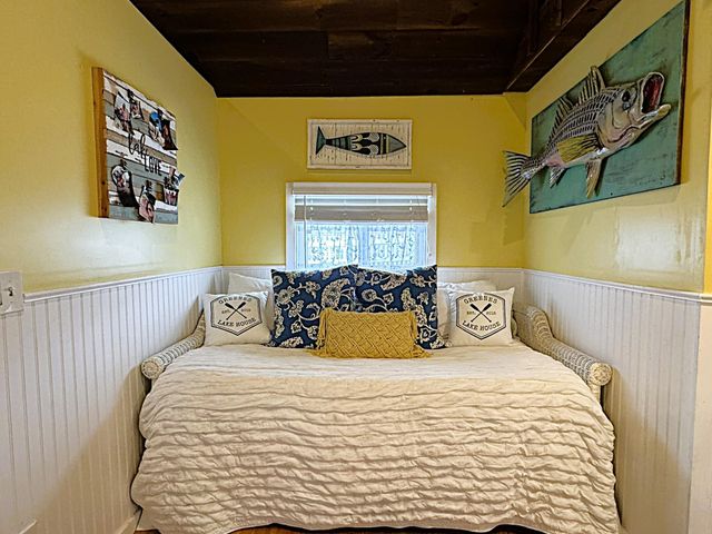 118 Capital Hill Drive, Shoreham, VT 05491