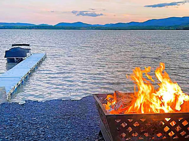 118 Capital Hill Drive, Shoreham, VT 05491