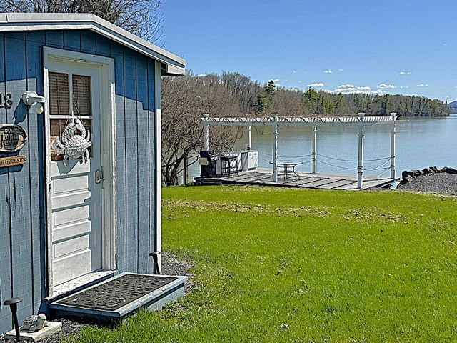 118 Capital Hill Drive, Shoreham, VT 05491