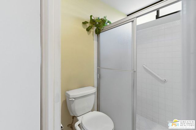 1747 E El Alameda, Palm Springs, CA 92262