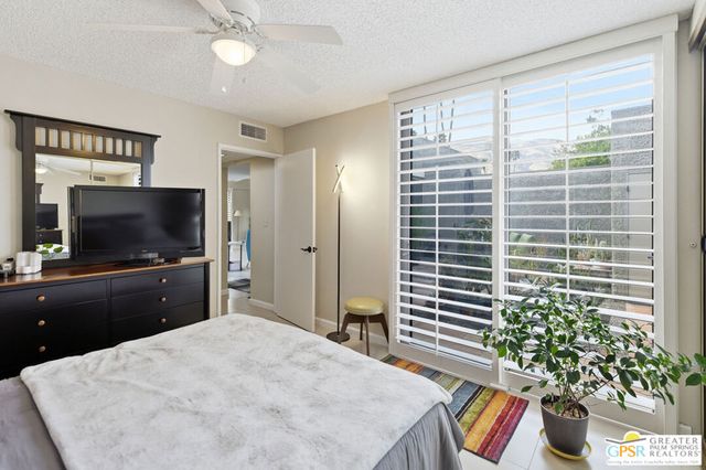 1747 E El Alameda, Palm Springs, CA 92262