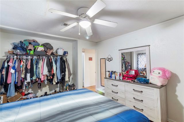 2608 Cavitt Avenue, Bryan, TX 77801