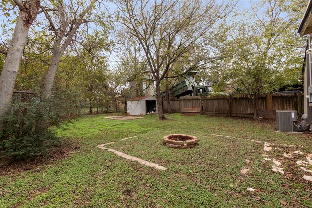 2608 Cavitt Avenue, Bryan, TX 77801