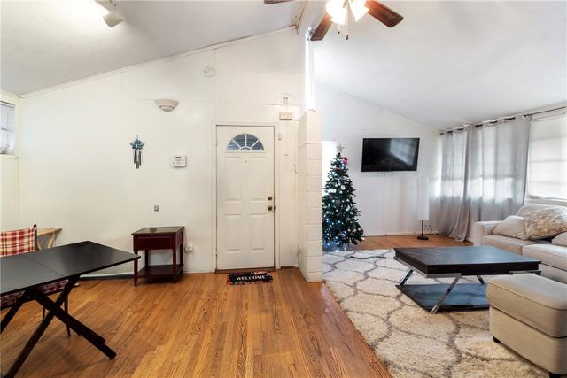 2608 Cavitt Avenue, Bryan, TX 77801