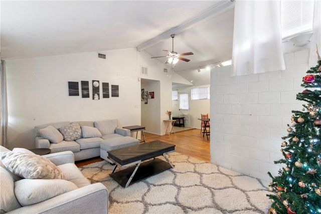 2608 Cavitt Avenue, Bryan, TX 77801