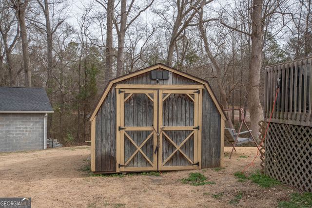 15 Aycock Street, Whitesburg, GA 30185