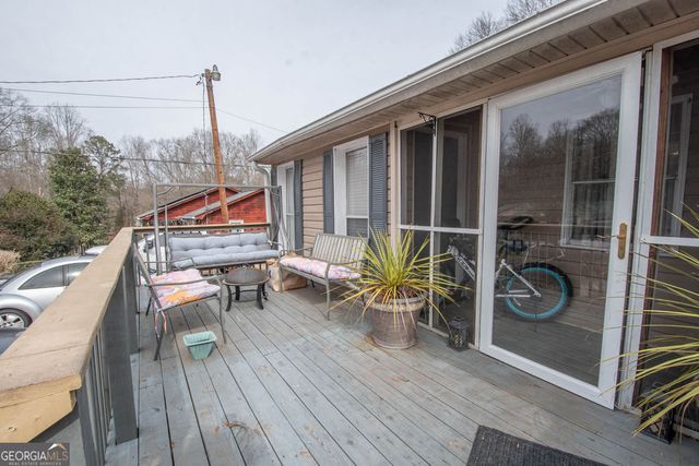 15 Aycock Street, Whitesburg, GA 30185