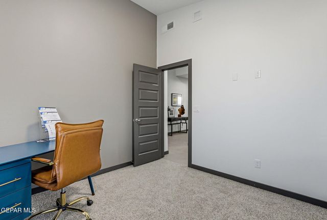 8417 PHIL Place, Vinton, TX 79821