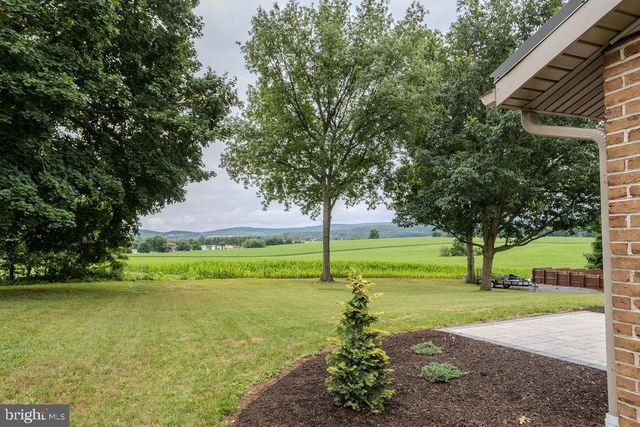 220 HARTZELL DRIVE, Fayetteville, PA 17222