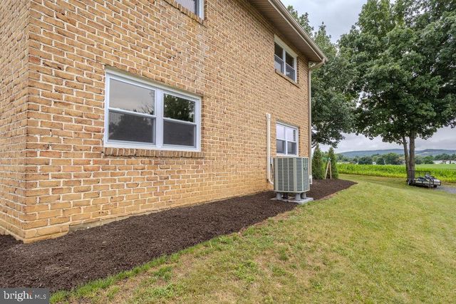 220 HARTZELL DRIVE, Fayetteville, PA 17222