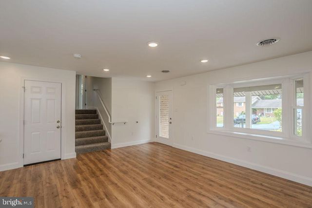 220 HARTZELL DRIVE, Fayetteville, PA 17222