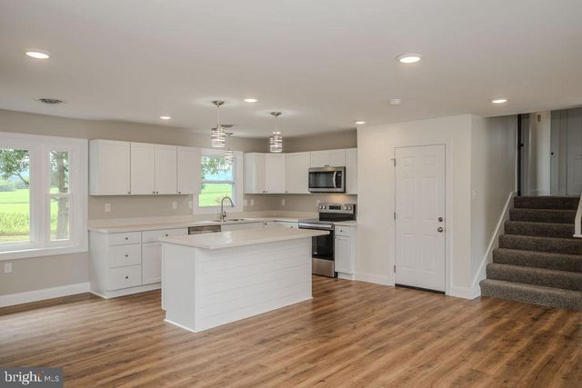 220 HARTZELL DRIVE, Fayetteville, PA 17222