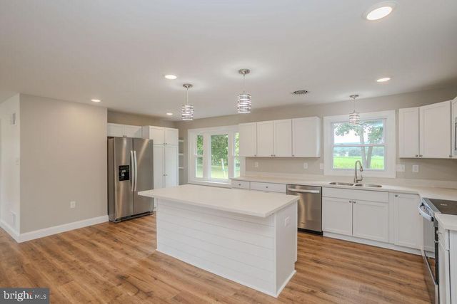 220 HARTZELL DRIVE, Fayetteville, PA 17222