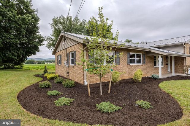 220 HARTZELL DRIVE, Fayetteville, PA 17222