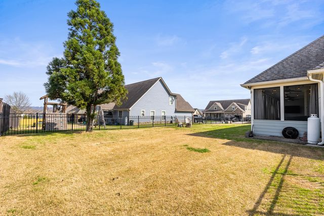 11 Sawtooth Oak Trail, Ringgold, GA 30736