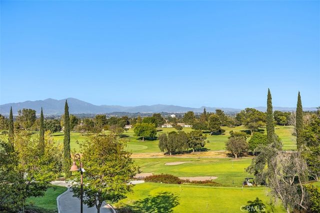 92 Calle Aragon E, Laguna Woods, CA 92637