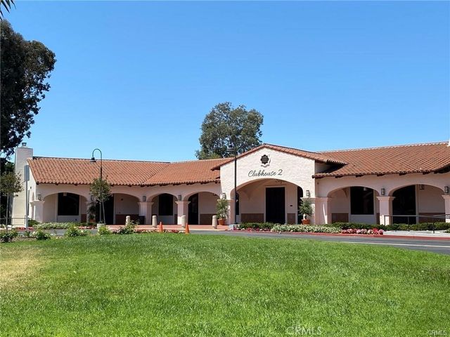 92 Calle Aragon E, Laguna Woods, CA 92637