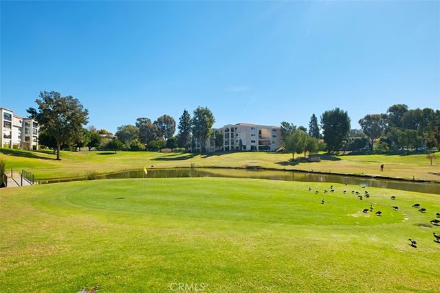 92 Calle Aragon E, Laguna Woods, CA 92637