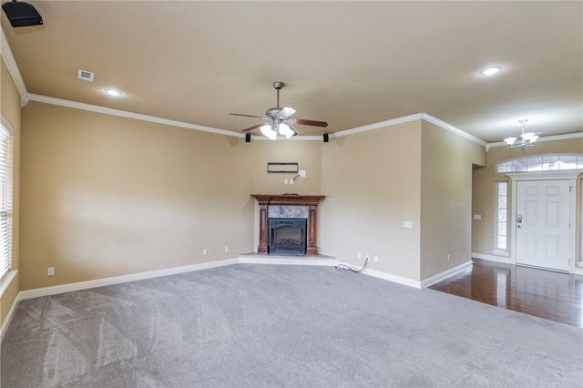 4600 SW Skyline Street, Bentonville, AR 72713