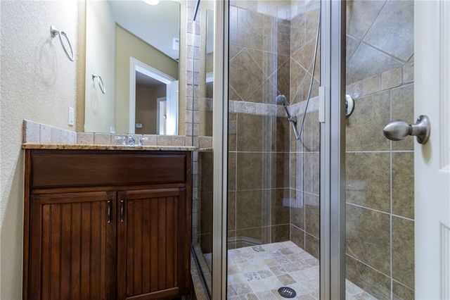 4600 SW Skyline Street, Bentonville, AR 72713