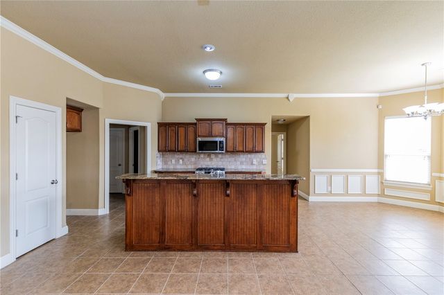 4600 SW Skyline Street, Bentonville, AR 72713