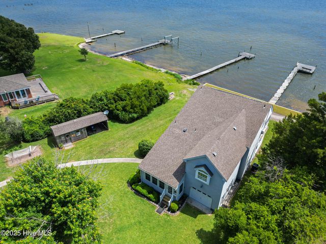184 Tabernacle Lane, Aydlett, NC 27916
