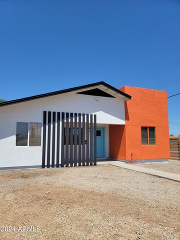 2002 W ADAMS Street, Phoenix, AZ 85009