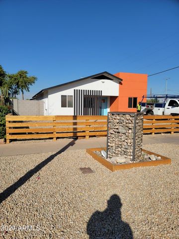 2002 W ADAMS Street, Phoenix, AZ 85009