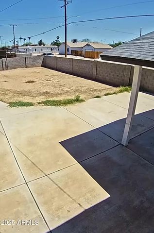 2002 W ADAMS Street, Phoenix, AZ 85009