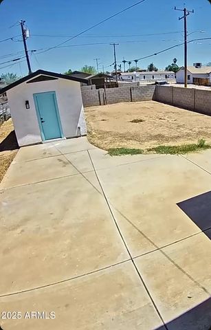 2002 W ADAMS Street, Phoenix, AZ 85009