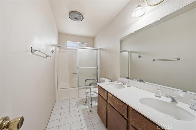 3755 S Bentley, Los Angeles, CA 90034