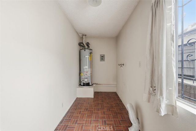 3755 S Bentley, Los Angeles, CA 90034