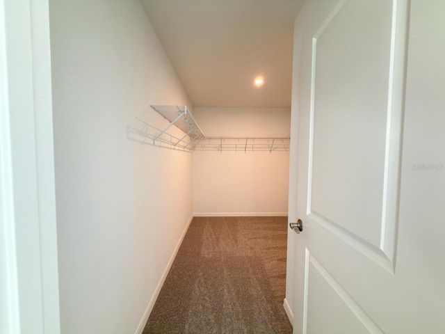 1327 NORMANDY DR, Haines City, FL 33844