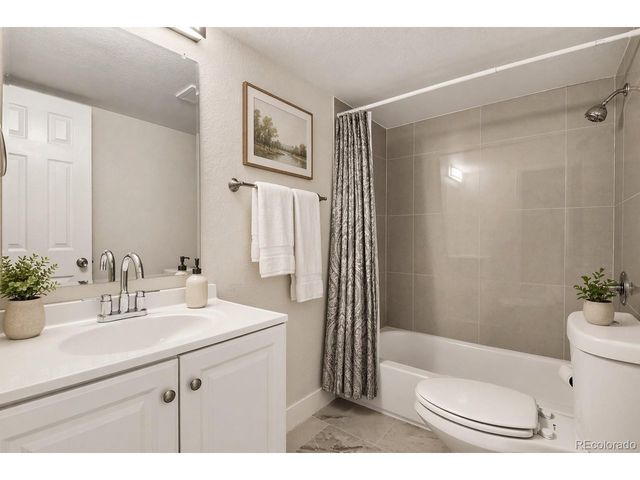 381 S Ames St F-208, Lakewood, CO 80226