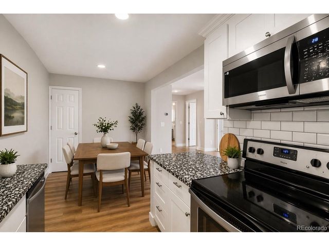 381 S Ames St F-208, Lakewood, CO 80226