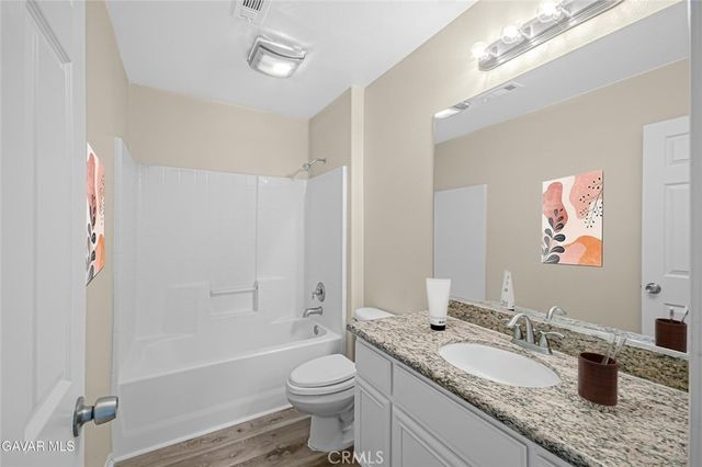 2215 Cork Oak, Palmdale, CA 93551