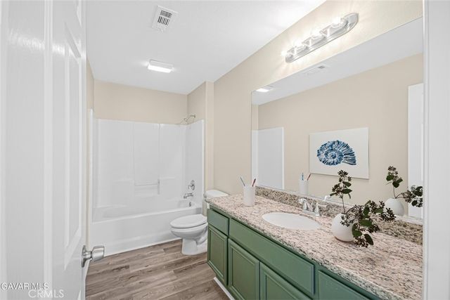 2215 Cork Oak, Palmdale, CA 93551