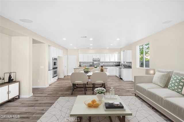 2215 Cork Oak, Palmdale, CA 93551