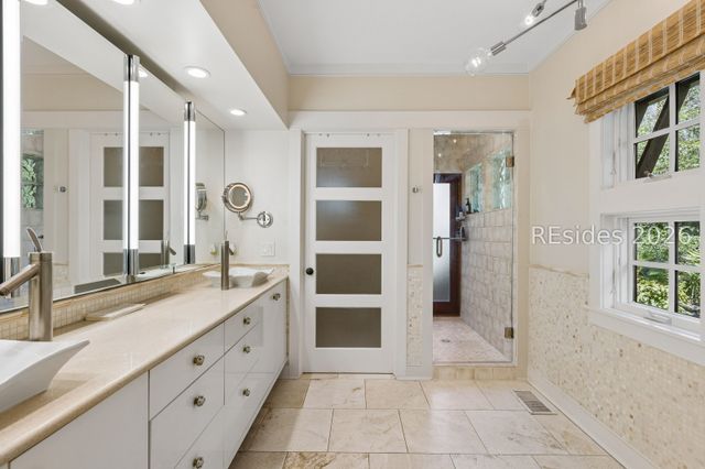 9 Rice Gate Cir, Okatie, SC 29909