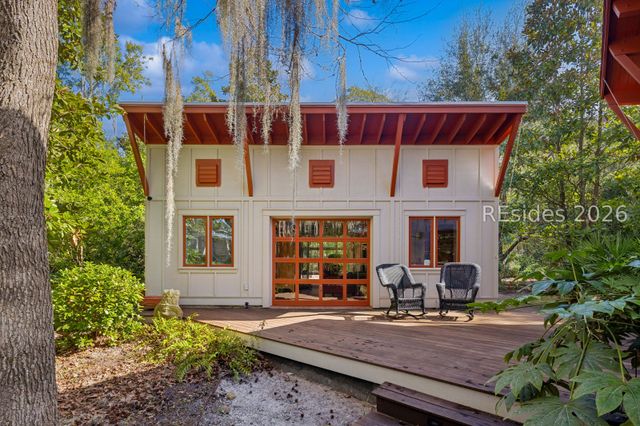 9 Rice Gate Cir, Okatie, SC 29909