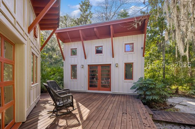 9 Rice Gate Cir, Okatie, SC 29909