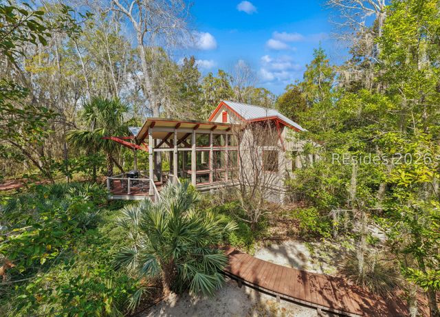 9 Rice Gate Cir, Okatie, SC 29909